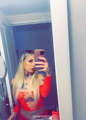 22 year old European Escort in Hamilton fit clean &amp; young mixed european native girl
