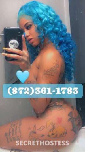 28 year old American Escort in Iowa City IA IM BACKKKK ? catch me while Im Hot .&amp; ..Wett
