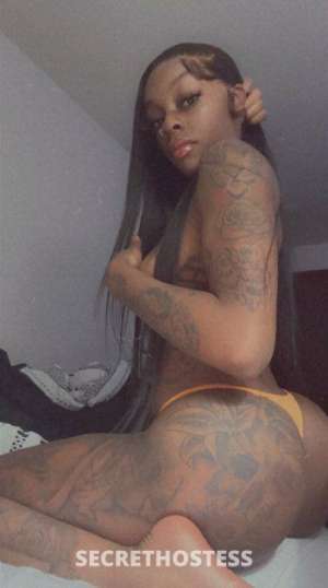 23 year old Escort in Madison WI Female Escorts Available for incall and outcall service 