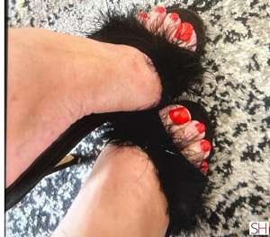 Mature Busty English Lady Kayexxxx-xxx-xxx, Independent in West Yorkshire