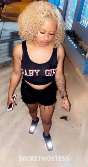 22 year old Hispanic Escort in Tampa FL I'm available and hot 24 hours for you baby