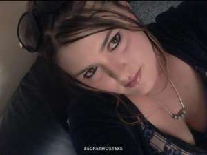 25 year old Australian Escort in Merewether Newcastle sexy, busty, curvy woman,25, Aussie, Jewels – 25, 