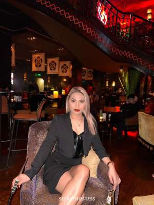 28 year old Asian Escort in Al Manama Jenny, Transsexual escort