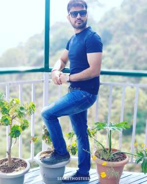 Karan, Male escort in New Delhi