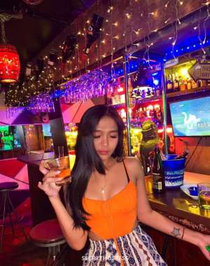 22 year old Asian Escort in Angeles City Armani, Transsexual escort