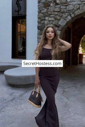 22 year old Mixed Race Escort in Warsaw Mia, Agency