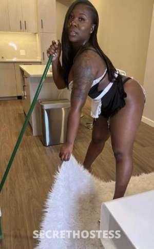 25 year old Escort in Bakersfield CA Chocolate cream pie