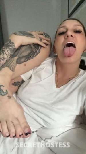 31 year old Escort in Fayetteville AR Back in Town . here for a good time not a long time