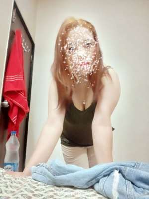 22 year old Asian Escort in Ahmedabad Shruti, escort