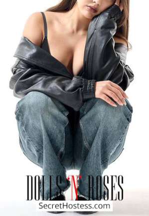 23 year old Brazilian Escort in London Aliska, Dolls and Roses Agency