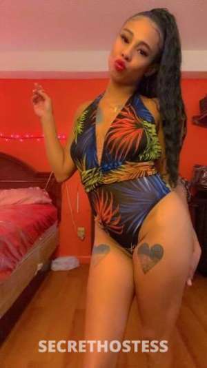 30 year old Chinese Escort in Saint Louis MO china doll