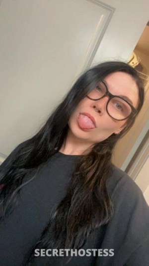 24 year old Escort in San Diego CA NOW INCALL, and OUTCALL 24/7 _ FT show or i content sell