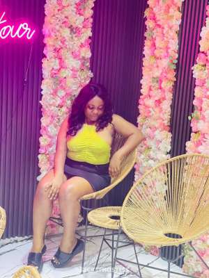 25 year old Escort in Ikeja Jennie, escort
