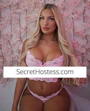 25 year old Russian Escort in Canberra Alynna