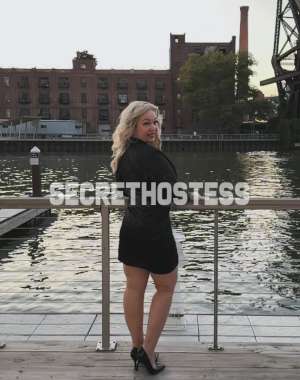 Escort 74KG 165CM Tall Chicago IL Image - 2