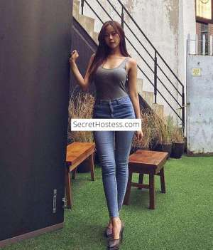 28 year old English Escort in Limehouse - E14 London Cici - 100% independent oriental in/outcall in Canary Wharf 