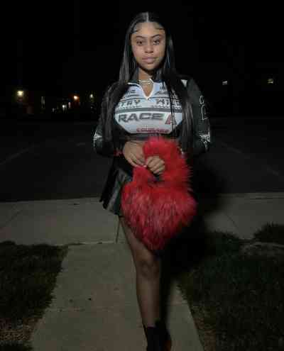 25 year old Escort in Tuscaloosa CA Horny Hookup Goddess Available For All Genres