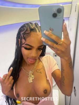 19 year old Escort in Los Angeles CA Please Read Ad Before Contacting Me