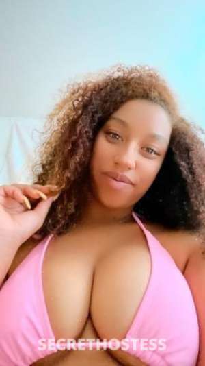 24 year old Escort in Chico CA sexy slim thick chanel 420 friendly