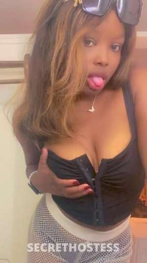 21 year old Escort in San Diego CA petite ebony