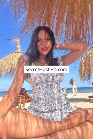 26 year old Latin Escort in Budapest Cristal, Independent