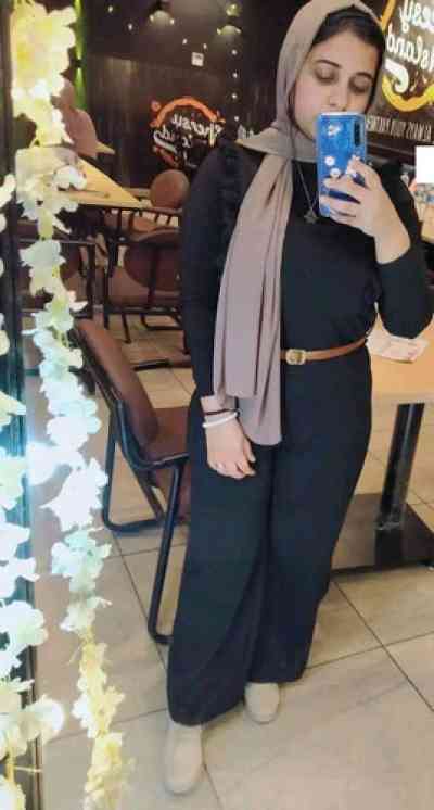 22 year old Egyptian Escort in Alexandria lola