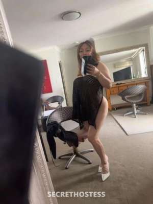 37 year old Escort in Canberra Trans Busty Masseuse Active Top Versatile, Canberra