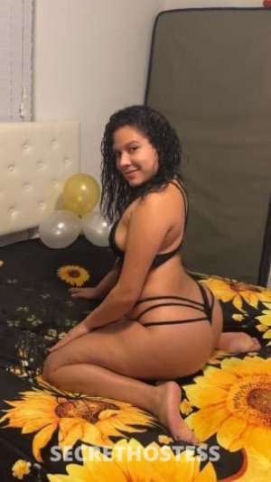 25 year old Latino Escort in Houston TX latina de piel canela muy ardiente