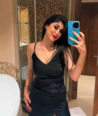 22 year old Escort in Alexandria Sara