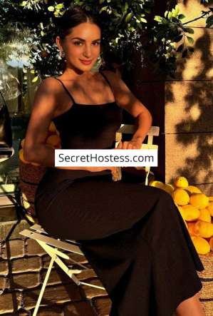 23 year old Caucasian Escort in Dubai Nina, Agency