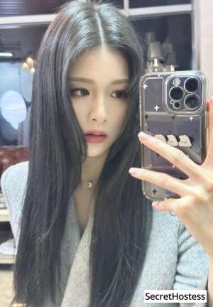 26 year old Japanese Escort in Tokyo Escort model Kanako