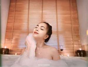 25 year old Asian Escort in Bangkok Annie incall2500/outcall3500, escort