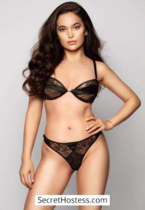 25 year old Turkish Escort in London Lucy, Hamiltons of London Agency