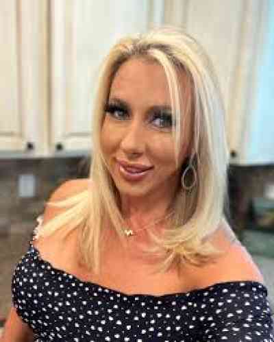 Am available for sex and I sell erotic videos in Chelmsford