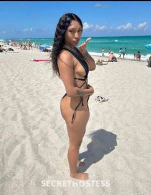 24 year old Escort in Miami FL The best pussy n head in town .... outcalls only nd cardates