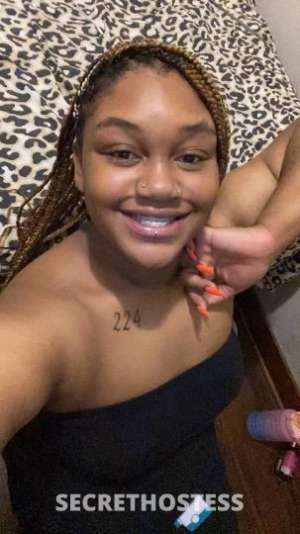 21 year old Escort in Chicago IL Throat In A Bottle
