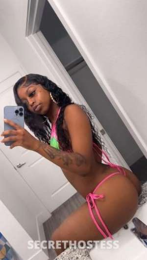 19 year old Escort in Inland Empire CA Good morining cum make me squirt ?? car dates only ?a very 