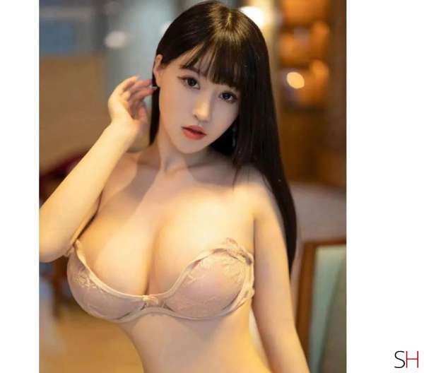 Nana 22Yrs Old Escort Size 8 London Image - 4