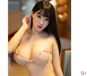 Nana 22Yrs Old Escort Size 8 London Image - 4