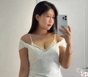 22 year old Japanese Escort in West Berkshire 💯New Japanese Escort💕💕party girl💕IN Newbury, 
