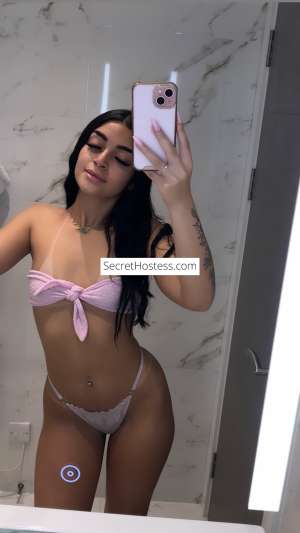 19Yrs Old Escort London Image - 1