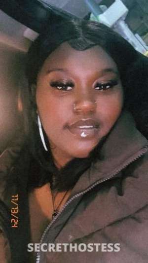 Cream 21Yrs Old Escort 170CM Tall Chambana IL Image - 2