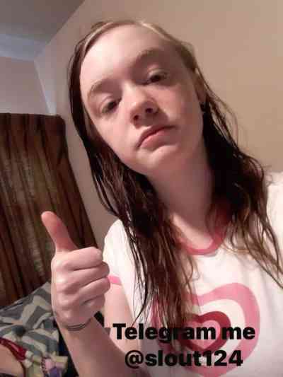 24(f4m) I'm down🤪for hookup👅, meet up, sexting and  in Muckamore