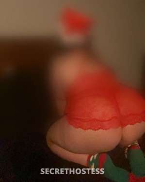24 year old Escort in Visalia CA Christmas specials * now available for incalls