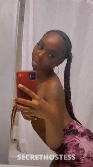 23 year old Escort in Oklahoma City OK Come get a taste of marie