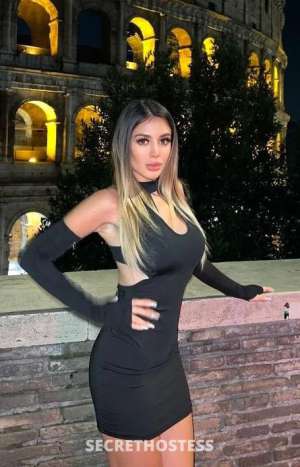22 year old Escort in London Chiata