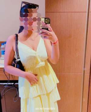 22 year old Indian Escort in Ahmedabad Rina Singh real meet or cam show, escort