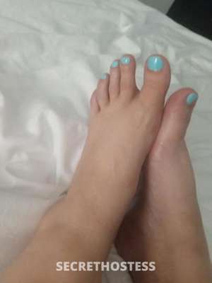 28 year old Escort in Hamilton 60 bj Incall Hamilton amazing deepthroat skills Lacy