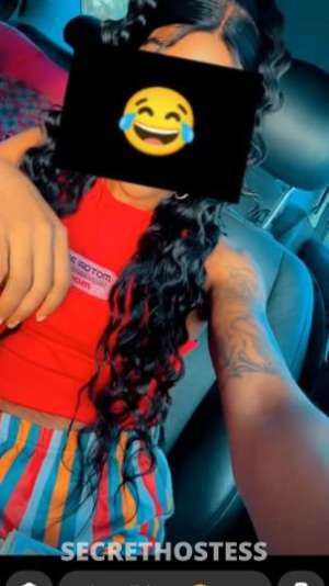 29 year old Escort in Fresno CA ..Let Me Be Ur Sexy Little Secret. Natural Slim Thick .Girl 