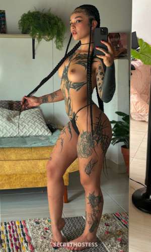 24 year old Caucasian Escort in Niagara I’m available for hookup